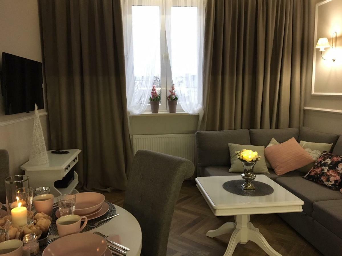 Family & Business Sauna Apartments Sienkiewicza No1 Centrum Plac Lliteratow- Piekny Apartament - 1 Bedroom With Private Sauna, Bath With Hydromassage, Parking Кельце Екстер'єр фото