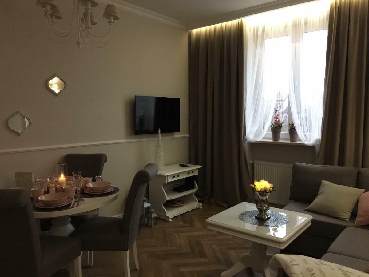 Family & Business Sauna Apartments Sienkiewicza No1 Centrum Plac Lliteratow- Piekny Apartament - 1 Bedroom With Private Sauna, Bath With Hydromassage, Parking Кельце Екстер'єр фото
