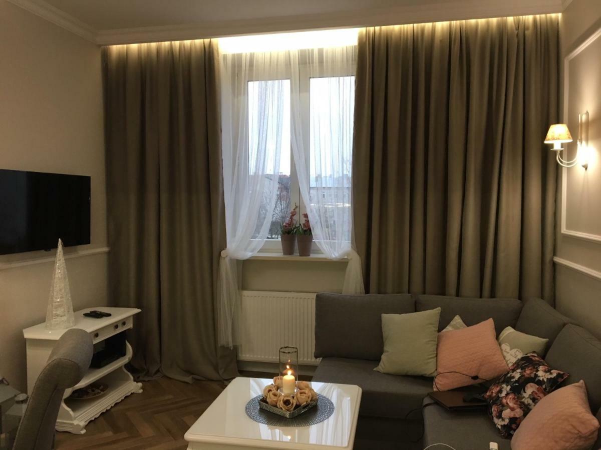 Family & Business Sauna Apartments Sienkiewicza No1 Centrum Plac Lliteratow- Piekny Apartament - 1 Bedroom With Private Sauna, Bath With Hydromassage, Parking Кельце Екстер'єр фото