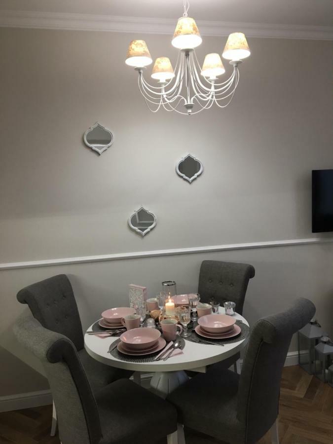 Family & Business Sauna Apartments Sienkiewicza No1 Centrum Plac Lliteratow- Piekny Apartament - 1 Bedroom With Private Sauna, Bath With Hydromassage, Parking Кельце Екстер'єр фото