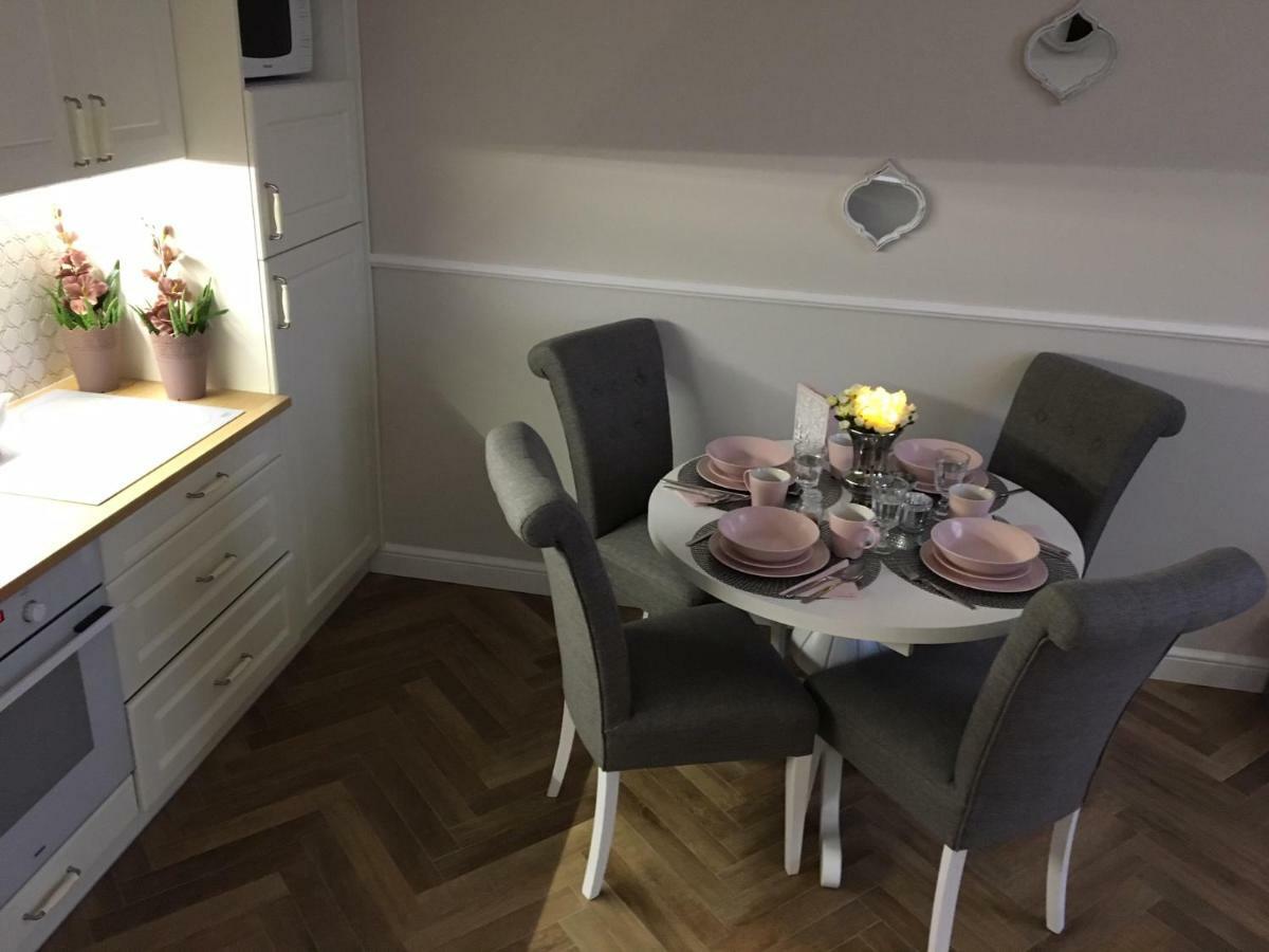 Family & Business Sauna Apartments Sienkiewicza No1 Centrum Plac Lliteratow- Piekny Apartament - 1 Bedroom With Private Sauna, Bath With Hydromassage, Parking Кельце Екстер'єр фото